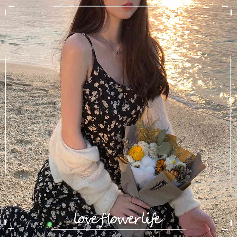 Vintage Midi Strap Dress Women Sexy Beach Elegant Floral Dress Female Evening Party Design Dress Korean Summer 210521, As picture
Vintage Midi Strap Dress Women Sexy Beach Elegant Floral Dress Female Evening Party Design Dress Korean Summer 210521, As picture