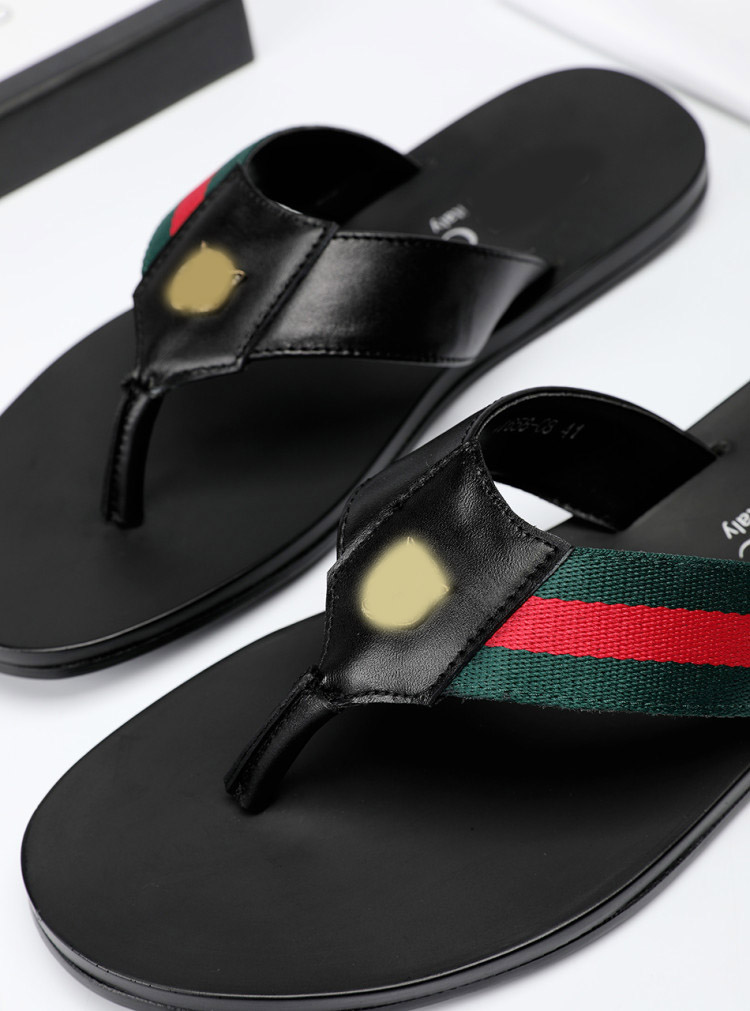 2021 Women Mens Slippers slides flip flops Leather Womens Double sandal Metal Black Gold Summer White Beach Sandals WITH BOX GIFTS
2021 Women Mens Slippers slides flip flops Leather Womens Double sandal Metal Black Gold Summer White Beach Sandals WITH BOX GIFTS