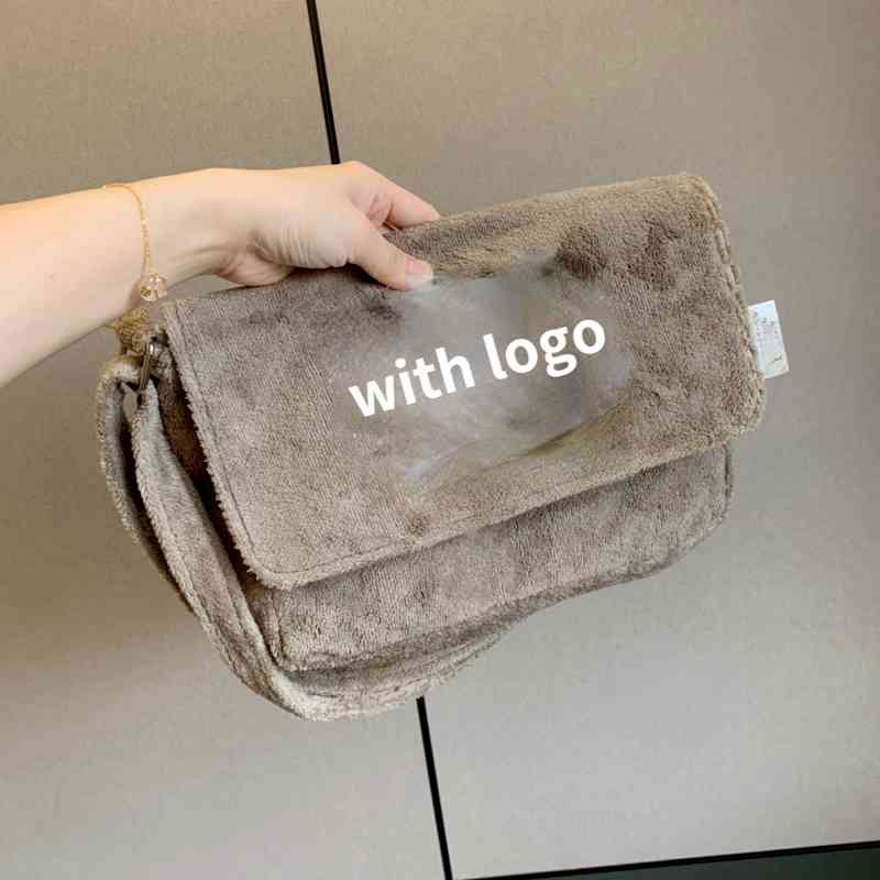 2021 New Fashion Vintage Towel Bag Japanese Retro Medieval Tidal Current Messenger Bag Designer Bags
2021 New Fashion Vintage Towel Bag Japanese Retro Medieval Tidal Current Messenger Bag Designer Bags