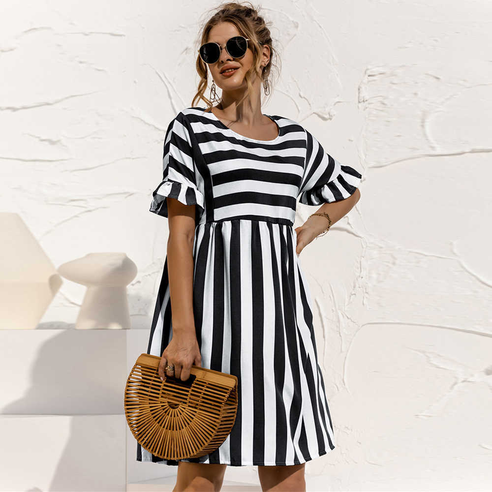 Casual Striped Patchwork A Line Dress Women Summer Elegant Ruffles Sleeve High Waist O Neck Loose Pocket Beach Female 210526, Yellow
Casual Striped Patchwork A Line Dress Women Summer Elegant Ruffles Sleeve High Waist O Neck Loose Pocket Beach Female 210526, Yellow