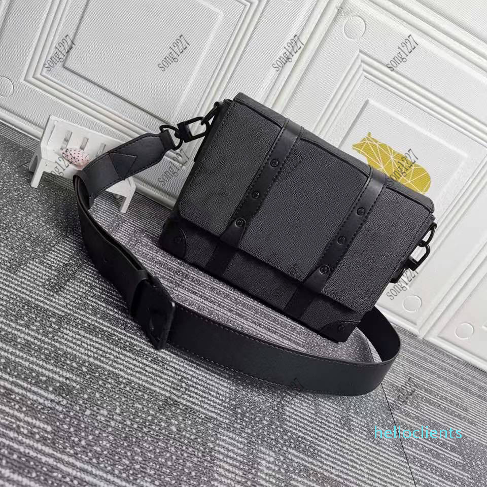 Luxurys Designers Bags L 457 Small rectangular postman bag 27 Detachable and adjustable strap for comfortable carrying, Gift bag
Luxurys Designers Bags L 457 Small rectangular postman bag 27 Detachable and adjustable strap for comfortable carrying, Gift bag