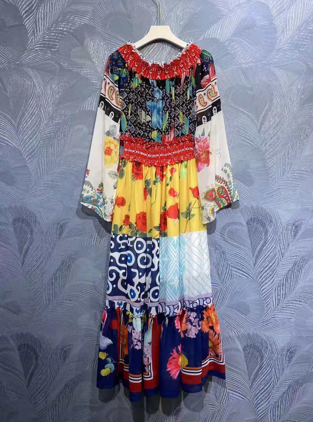 European and American mixed silk high-quality dress stitching contrast elastic waist holiday, As picture
European and American mixed silk high-quality dress stitching contrast elastic waist holiday, As picture