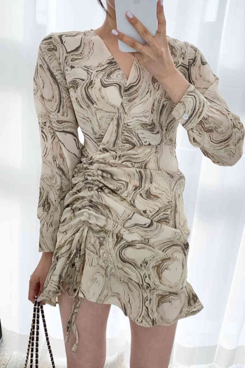 Retro Ink Painting Women Chiffon Dresses Spring Long Sleeve V-Neck Lace Up Pleated Sexy Short Mini Dress Mujer Vestidos 210514