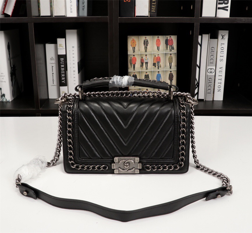 Chanel shoulder bag Top quality Luxurys Designer hobo women chain V fashion lady CC Genuine leather handbag MON0GRAM free Crossbody bags pur
Chanel shoulder bag Top quality Luxurys Designer hobo women chain V fashion lady CC Genuine leather handbag MON0GRAM free Crossbody bags pur
