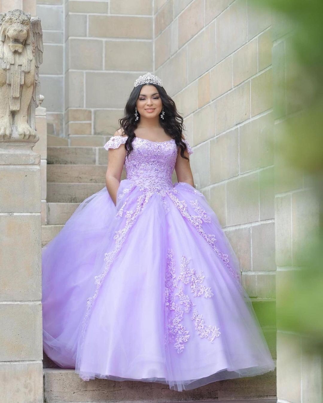 Pretty Lavender Country Boho Quinceanera Dresses Off the shoulder Tulle with Sleeve Lace Applique Vestido De 15 XV Anos Sweet 16 Evening Formal Prom Dress, Gold
Pretty Lavender Country Boho Quinceanera Dresses Off the shoulder Tulle with Sleeve Lace Applique Vestido De 15 XV Anos Sweet 16 Evening Formal Prom Dress, Gold