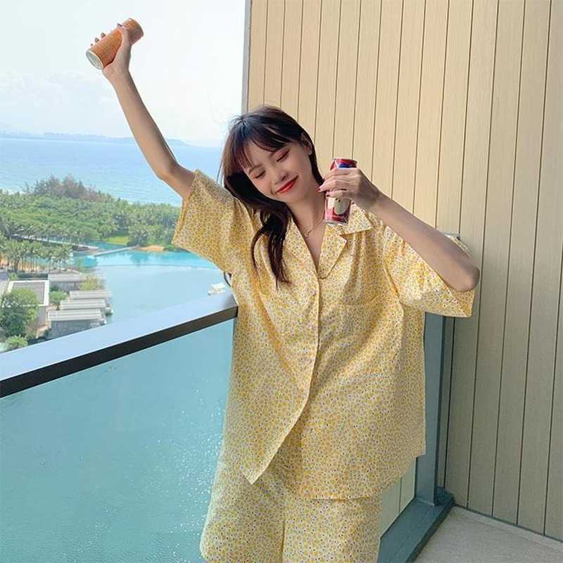QWEEK Korean Pajamas Girls Women Home Suit Female Set Woman 2 Pieces Sleepwear Summer Floral Print Pijama Short Sleeve Pyjamas 210924