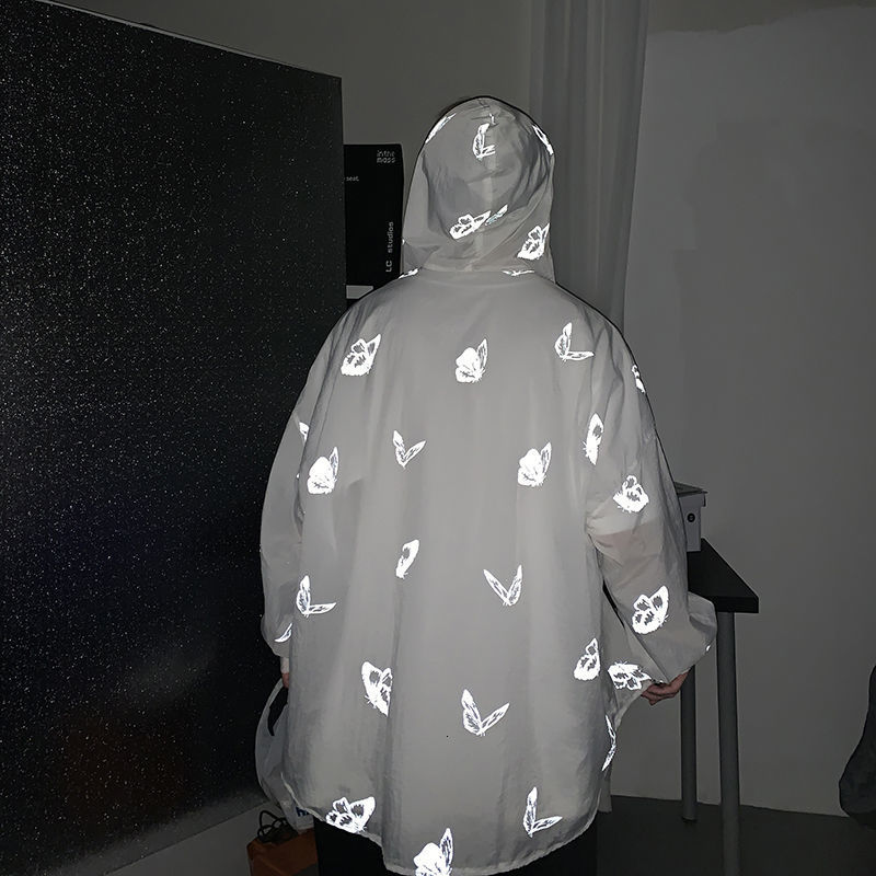 IEFB Reflective Butterfly Printed Jackets Fashion Men's Casual Oversize Coat Summer Man Hooded Sunscreen Clothing Y7296 210524