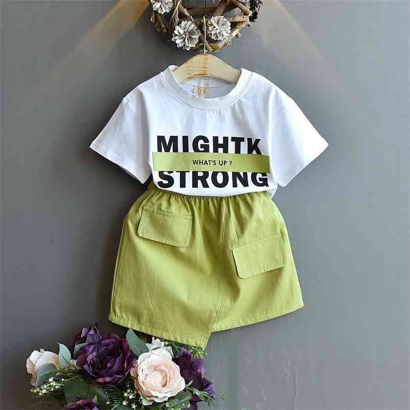 Arrivals Summer Children Sets Short Sleeve Letter T-shirt Green Solid Asymmetry Skirt Cute 2Pcs Girls Clothes 2-7T 210629, Orange
Arrivals Summer Children Sets Short Sleeve Letter T-shirt Green Solid Asymmetry Skirt Cute 2Pcs Girls Clothes 2-7T 210629, Orange