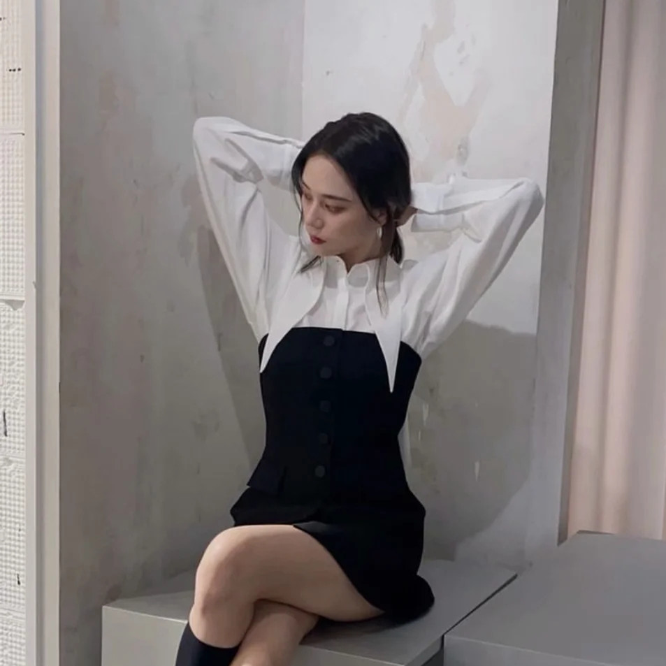 Solid Fashion Pearl Women Shirt Spring Summer Vintage Long Sleeve Simple Button-Up Office Lady Chic Blouse Outwear 210521