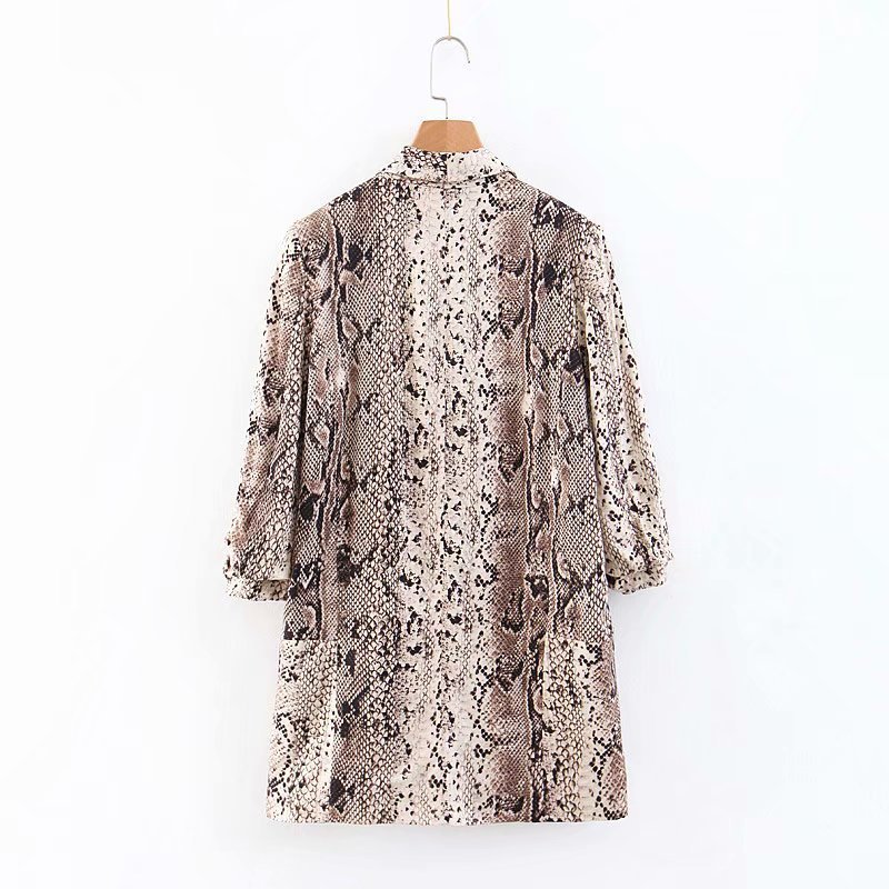 Women Chic Snake Print Blazer Suit Fashion Three Quarter Sleeve Jacket Female Vintage Animal Pockets Veste Femme 210515