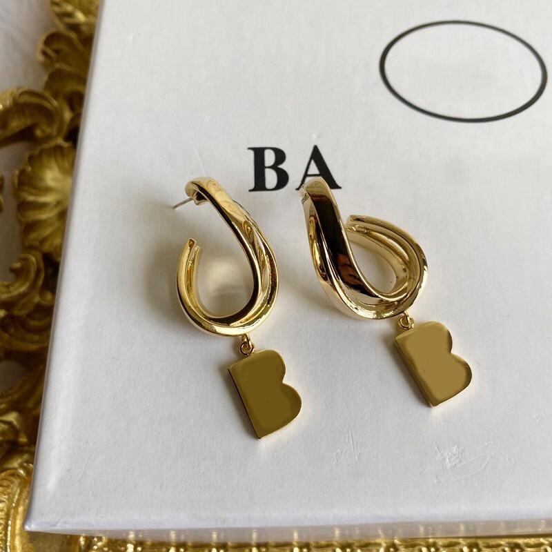 2021 New As Retro Gold Color Women Street Fashion Jewelry Studs B Letter Designers Earring For Gifts Parties Ladies Elegant Round Wholesale
2021 New As Retro Gold Color Women Street Fashion Jewelry Studs B Letter Designers Earring For Gifts Parties Ladies Elegant Round Wholesale