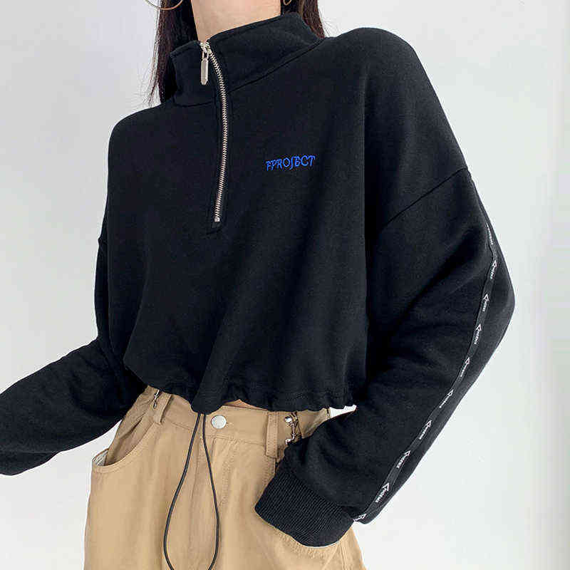 Women's Cargo Pants Two Piece Sets Harajuku T shirt Tops Buckle Ribbon Pocket Jogger Elastic Waist Pant Chain Streetwear Females 211115