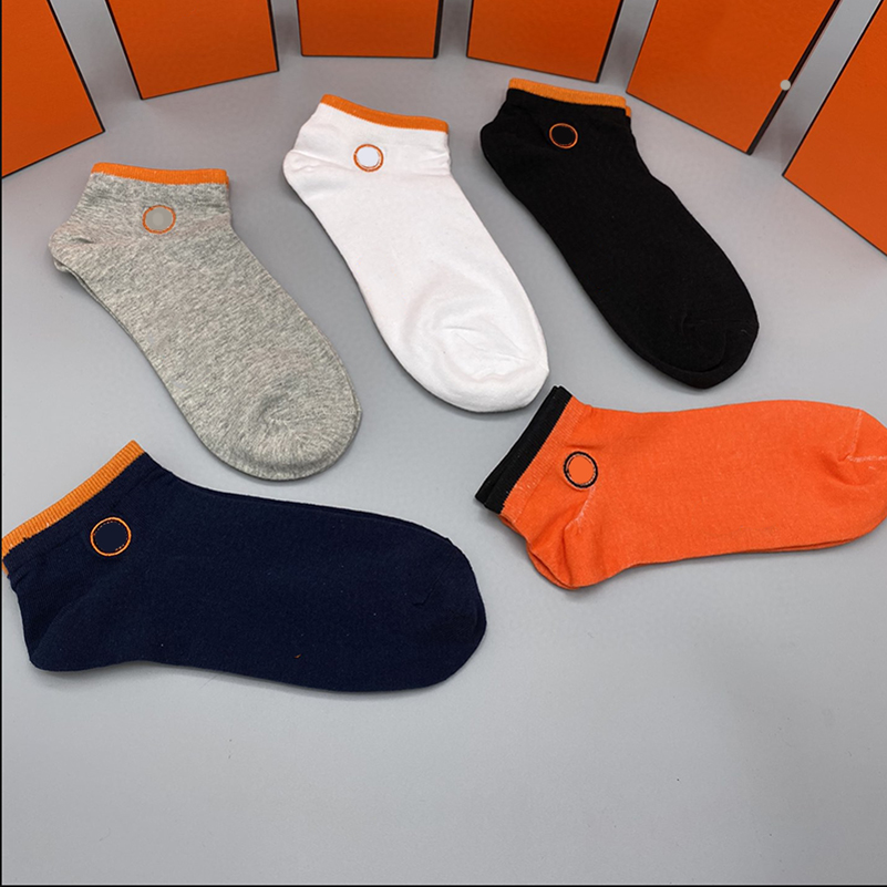 Luxury Soft Touch Unisex Socks Men Women Cotton Breathable Hosiery All Seasons Personality Designer Sport Sock, As pic
Luxury Soft Touch Unisex Socks Men Women Cotton Breathable Hosiery All Seasons Personality Designer Sport Sock, As pic