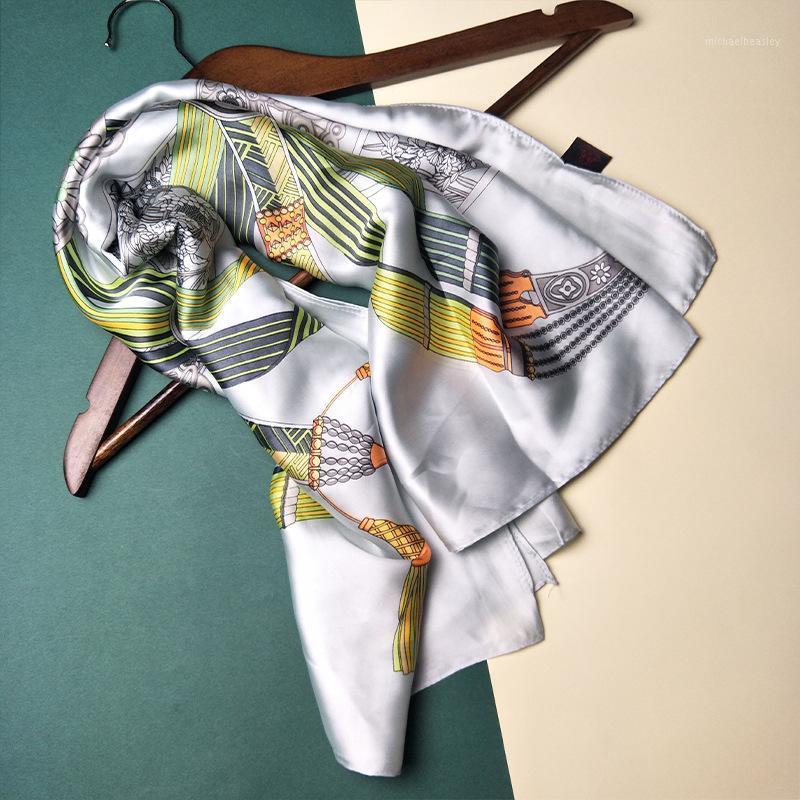 Scarves Print Women Big Scarf 90cm Square Premium Gray Twill Silk Feeling Ladies Kerchief Luxury Hijab Fashion Shawl Wrap
Scarves Print Women Big Scarf 90cm Square Premium Gray Twill Silk Feeling Ladies Kerchief Luxury Hijab Fashion Shawl Wrap