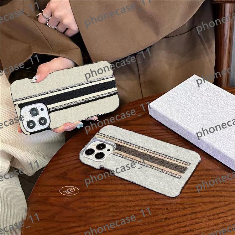 Fashion Textile iphone 13 12 pro max cases 11 mini 7 8 plus Luxury Brand designer Beautiful phone case with original box
Fashion Textile iphone 13 12 pro max cases 11 mini 7 8 plus Luxury Brand designer Beautiful phone case with original box
