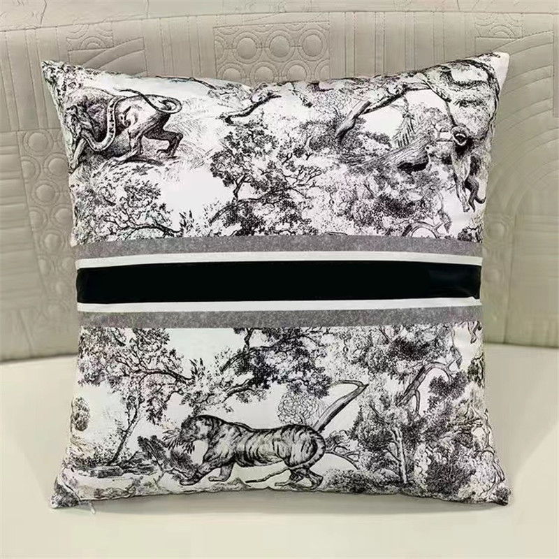 cuscino Luxury Decorative Pillows Designer Cushion Pillow Covers Brand Pillow Tabby Luxurys Designers Pillows Lux_home
cuscino Luxury Decorative Pillows Designer Cushion Pillow Covers Brand Pillow Tabby Luxurys Designers Pillows Lux_home