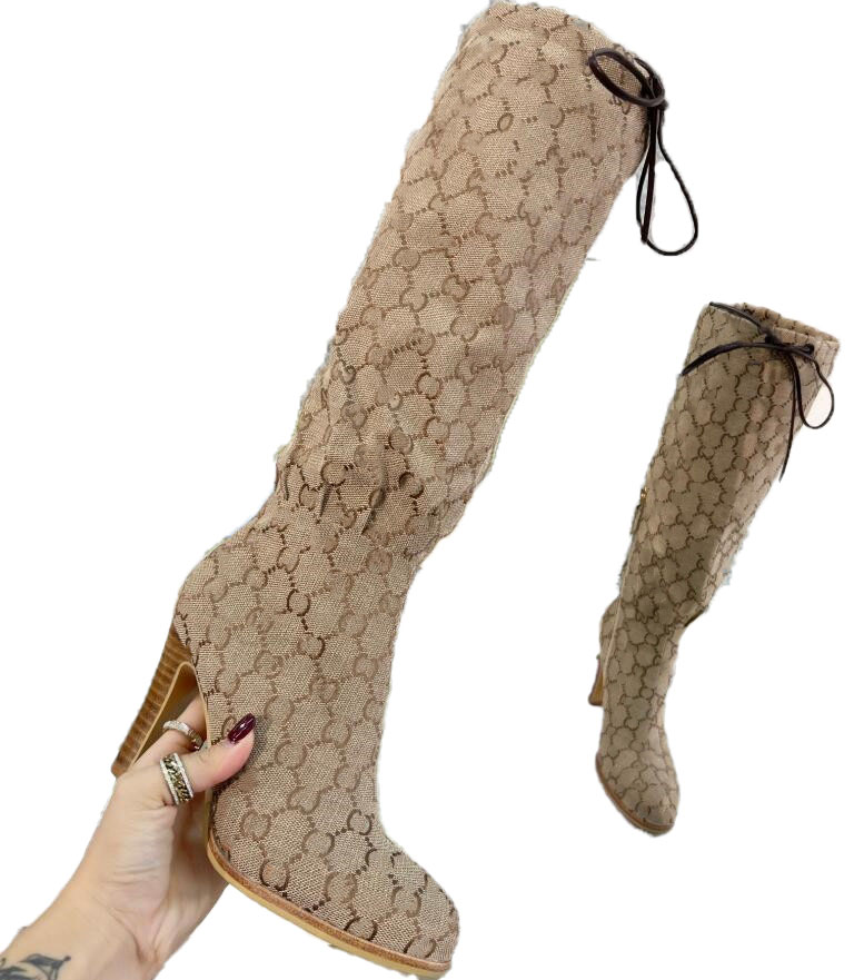 Fashion Designer Boots Knee boot color Flat heel Genuine Leather matching round head women long female martin casual wild woman cowboy By shoe, Box
Fashion Designer Boots Knee boot color Flat heel Genuine Leather matching round head women long female martin casual wild woman cowboy By shoe, Box