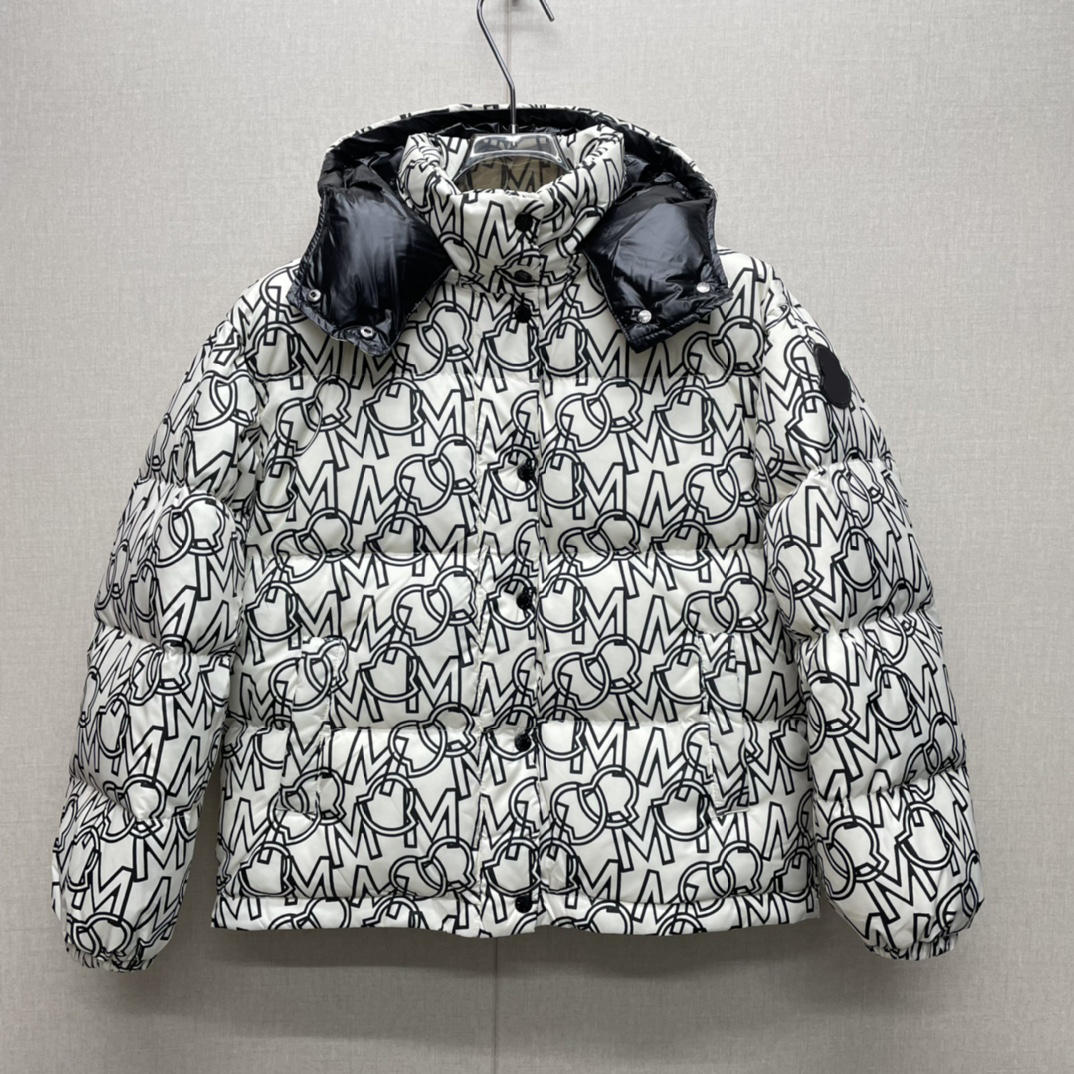 2021 Designer men women ladies downs coat girls FRAGMENT down parkas Winter Outdoor Fashion Classic Casual Warm Unisex Embroidery Tops Outwear parka, L need look other product
2021 Designer men women ladies downs coat girls FRAGMENT down parkas Winter Outdoor Fashion Classic Casual Warm Unisex Embroidery Tops Outwear parka, L need look other product