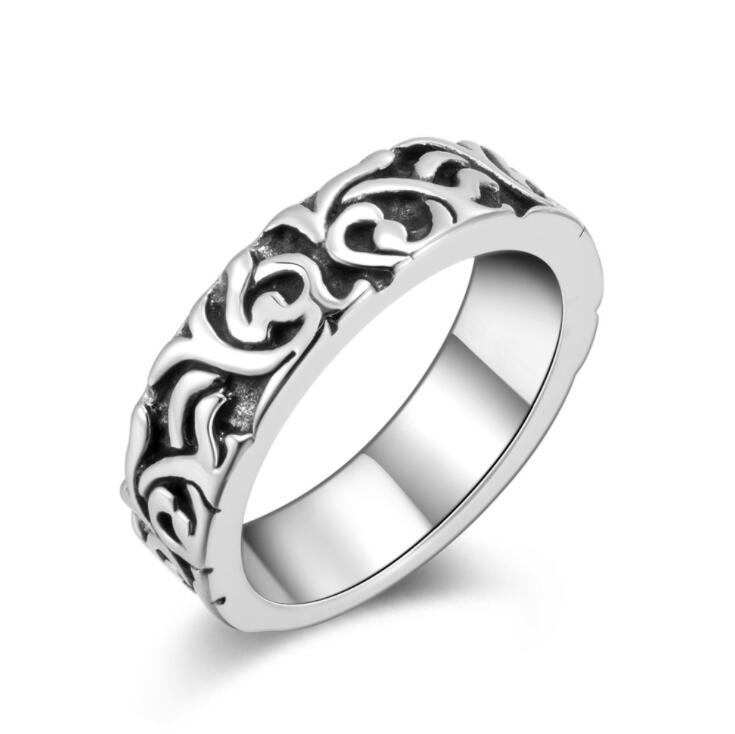 Minimalist retro black silver ring European and American temperament multi-layer wide version male simple versatile hipster
Minimalist retro black silver ring European and American temperament multi-layer wide version male simple versatile hipster