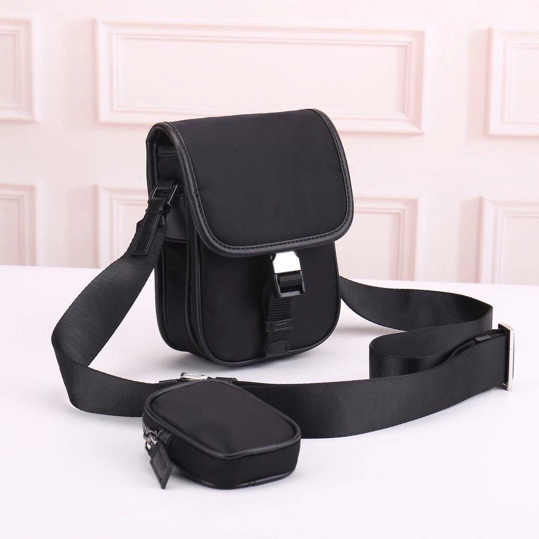 Wholesale camera shoulder bag canvas cross Body bag men messenger bag classic cross body satchel waterproof parachute fabric men purse, Black
Wholesale camera shoulder bag canvas cross Body bag men messenger bag classic cross body satchel waterproof parachute fabric men purse, Black