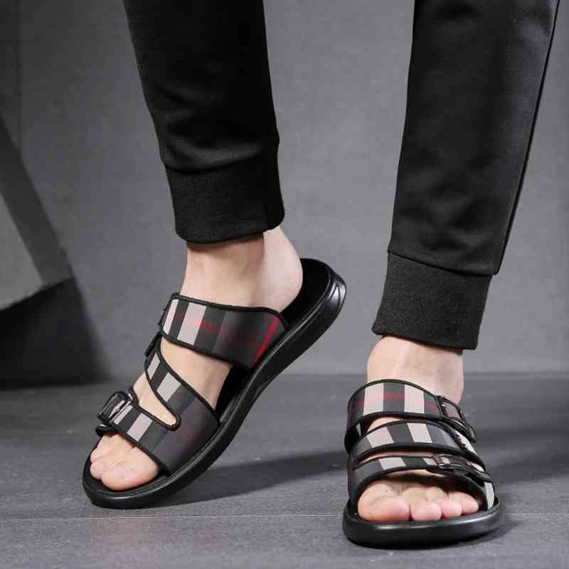 sandals summer sandals for outdoor men breathable beach flip flops shoes fashion indoor slippers home slides man smooth 3isy, Black
sandals summer sandals for outdoor men breathable beach flip flops shoes fashion indoor slippers home slides man smooth 3isy, Black