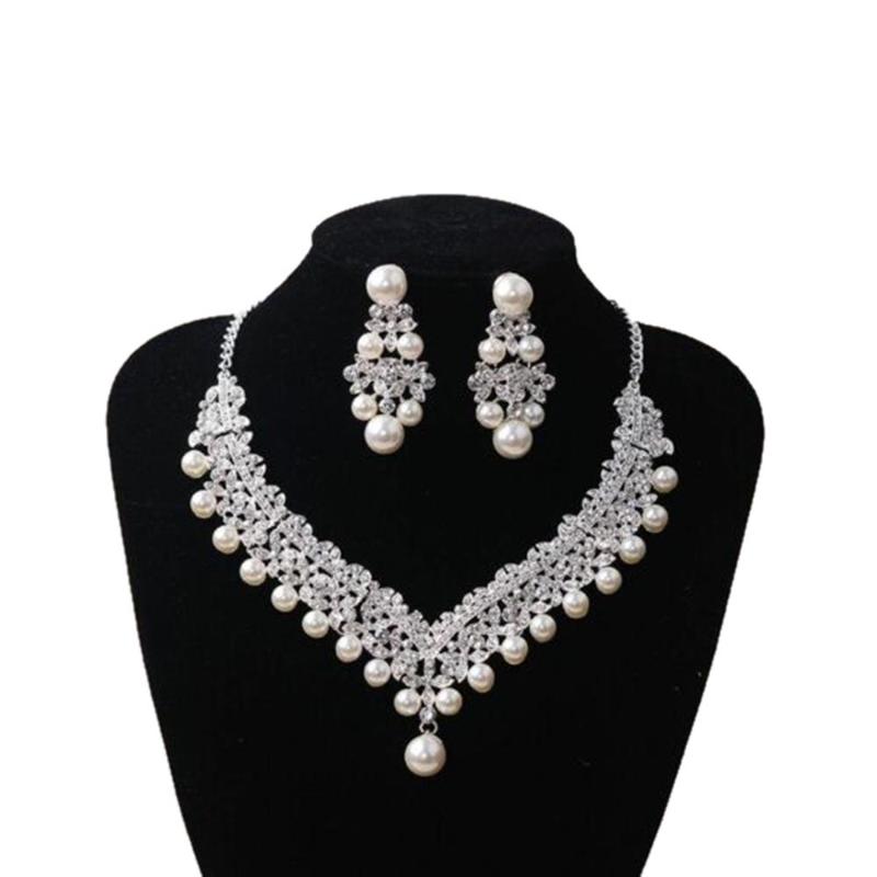 Wedding Jewelry Sets Fashion Set Necklace Crystal Pendants Rhinestone Bridal Earrings, Slivery;golden
Wedding Jewelry Sets Fashion Set Necklace Crystal Pendants Rhinestone Bridal Earrings, Slivery;golden