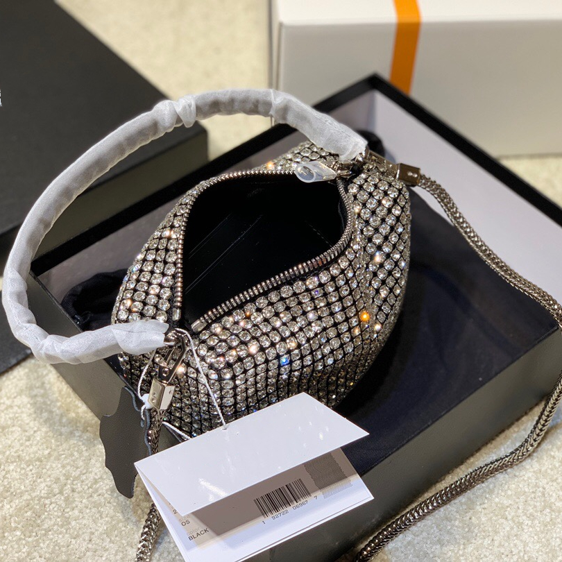 Hangbags luxurys designers 2021 High Quality Designer totes Women crystal Diamante Flap Handbags Metallic Chain Shoulder Bags Crossbody Soho Bag Axillary, White
Hangbags luxurys designers 2021 High Quality Designer totes Women crystal Diamante Flap Handbags Metallic Chain Shoulder Bags Crossbody Soho Bag Axillary, White