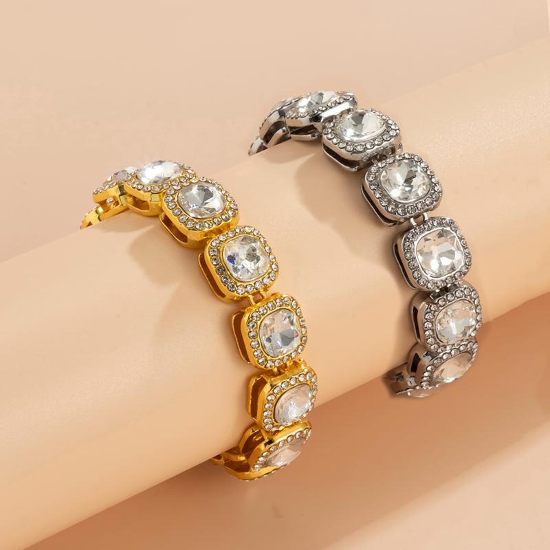 Charm Bracelets Hip Hop Luxury Full Rhinestone Chain For Men 2021 Fashion Hand Jewelry Crystal Bracelet Women/Girls Trendy Gifts, Golden;silver
Charm Bracelets Hip Hop Luxury Full Rhinestone Chain For Men 2021 Fashion Hand Jewelry Crystal Bracelet Women/Girls Trendy Gifts, Golden;silver