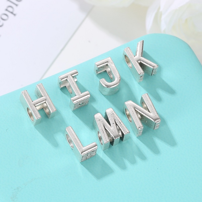 Fits Original Bracelets 26 English Letters Alphabet Silver Charms Beads Pink Heart Enamel Cake Silver Charms Bead For Women Diy European Necklace Jewe