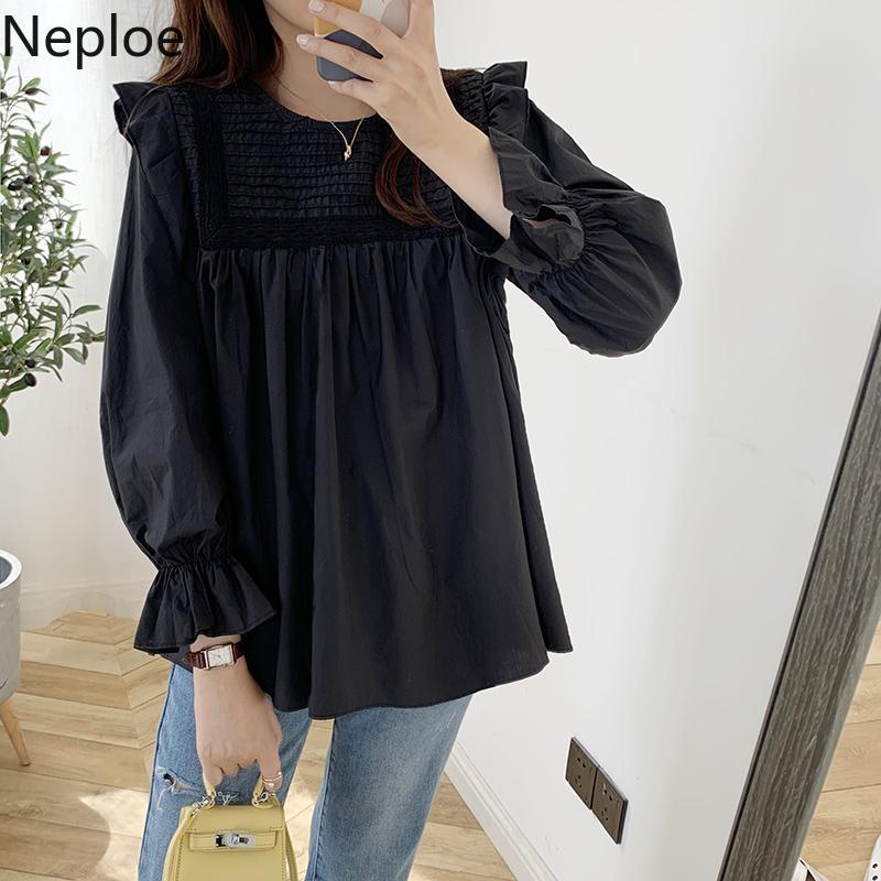 Neploe Vintage Women Pleated Blouses Hollow Out Ruffle Shirts Loose Long Sleeve Patchwork Blusas Female White Elegant Tops 210422