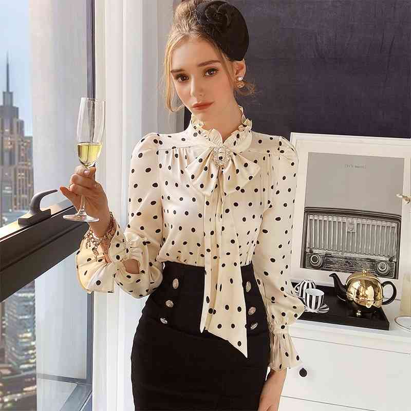 Dabuwawa Vintage Beige Polka Dot Print Bow Blouse Women Spring Autumn Sweet Ruffle Sleeve Shirts Tops Office Lady DO1AST033 210520