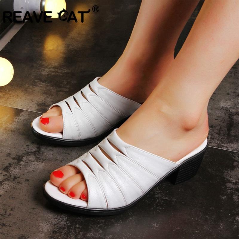 Slippers REAVE CAT Genuine Leather White Black Cow Silp On Mules Women Summer Shoes Med Heel Party Slides Size 41
Slippers REAVE CAT Genuine Leather White Black Cow Silp On Mules Women Summer Shoes Med Heel Party Slides Size 41