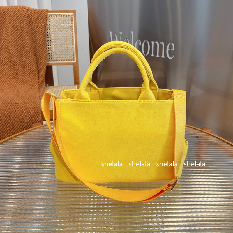 Women Canvas Shopping Bags Luxury Handbags Purses Meidium Totes Triangle Fashion Crossbody Shouder Bag High Quality, Options
Women Canvas Shopping Bags Luxury Handbags Purses Meidium Totes Triangle Fashion Crossbody Shouder Bag High Quality, Options