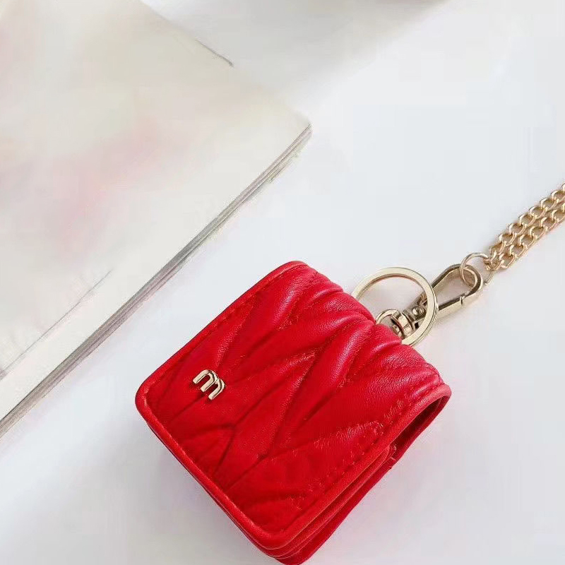 Luxurys Designers airpod case wireless headset designer cases airpods 1 2 Pro 3 hight quality fashion 4 colors very good nice
Luxurys Designers airpod case wireless headset designer cases airpods 1 2 Pro 3 hight quality fashion 4 colors very good nice