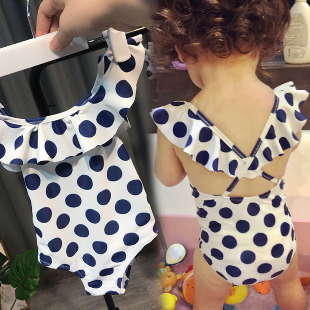 Children's suit Children's summer blue wave point lightweight one piece girl's swimsuit with swimming cap, Black
Children's suit Children's summer blue wave point lightweight one piece girl's swimsuit with swimming cap, Black