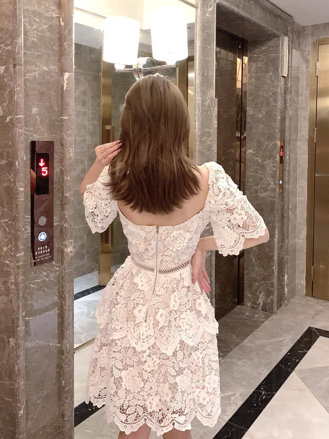 High quality Self portrait Summer Runway Water Soluble Lace Hollow Out Dress Women Puff Sleeve Cake Mini 210519