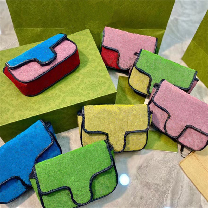 Newest Women Designer Bags Fashion Mini 17cm Ladies Purses High Quality Splicing Colorful Cloths 7 Clolors Shoulder Bag Classic Pattern Printing Girls Handbags
Newest Women Designer Bags Fashion Mini 17cm Ladies Purses High Quality Splicing Colorful Cloths 7 Clolors Shoulder Bag Classic Pattern Printing Girls Handbags