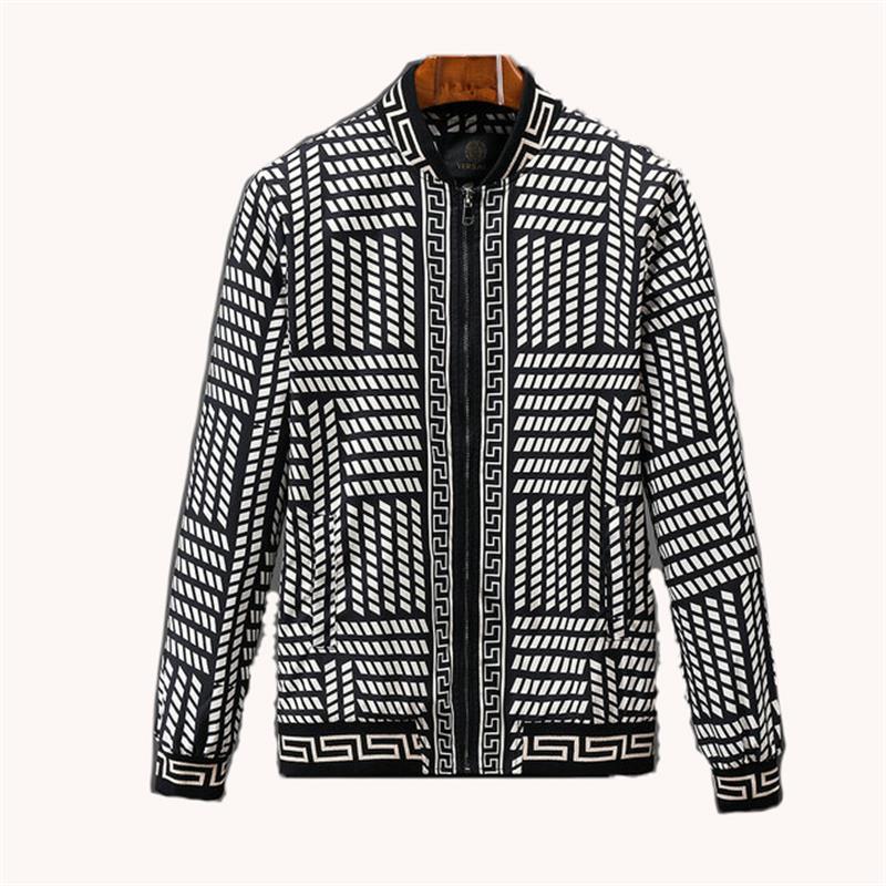 Classic print men's jacket INSTAGRAM fashion hoodie Trench Designer Women's casual dust-proof Clothing Fall personality Charm Zpper Coat Asian size -3XL VA39
Classic print men's jacket INSTAGRAM fashion hoodie Trench Designer Women's casual dust-proof Clothing Fall personality Charm Zpper Coat Asian size -3XL VA39