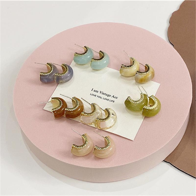 Hoop & Huggie Summer Korean Retro Colorful Resin C-shaped Earrings Simple Personality Geometric Curved Drop For Women
Hoop & Huggie Summer Korean Retro Colorful Resin C-shaped Earrings Simple Personality Geometric Curved Drop For Women
