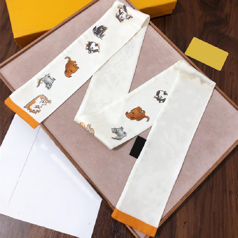 NEW Luxury Designer Design Woman's Scarf, Fashion letter Handbag Scarves, Neckties, Hair bundles , silk material Wraps size:8*120cm 
NEW Luxury Designer Design Woman's Scarf, Fashion letter Handbag Scarves, Neckties, Hair bundles , silk material Wraps size:8*120cm