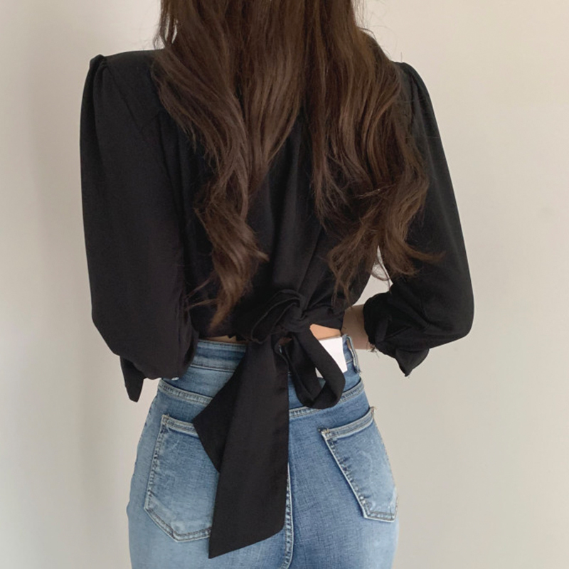 Nomikuma Chic V-neck Short Women Blouse Tops Long Sleeve Korean Solid Shirt Autumn Back Bow Bandage Sexy Blusa Femme 6C332 210427