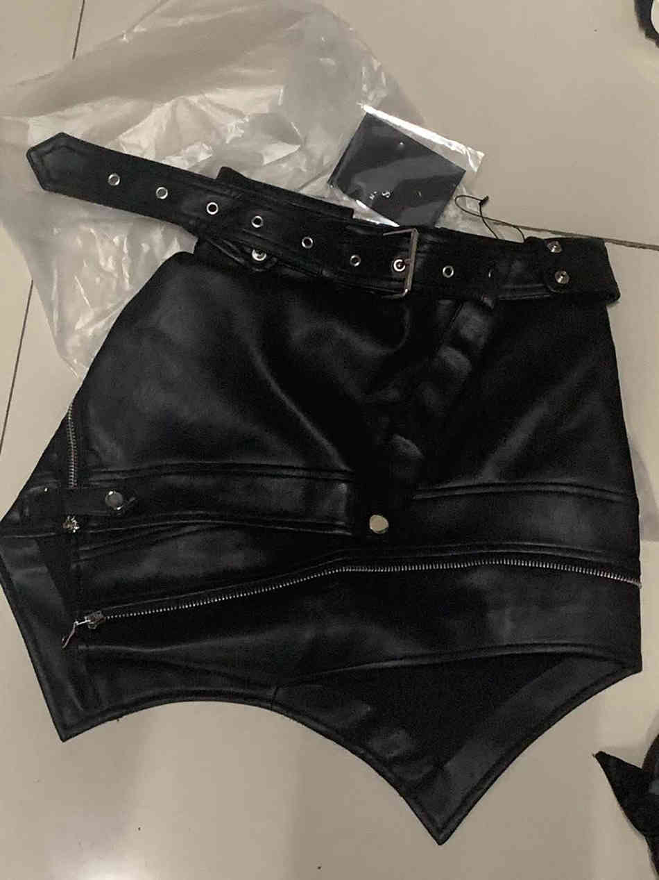 Summer Fashion Sexy Ladies Faux Leather Mini Skirt Black Irregular Pu Belt Zipper High Waist Female 210525