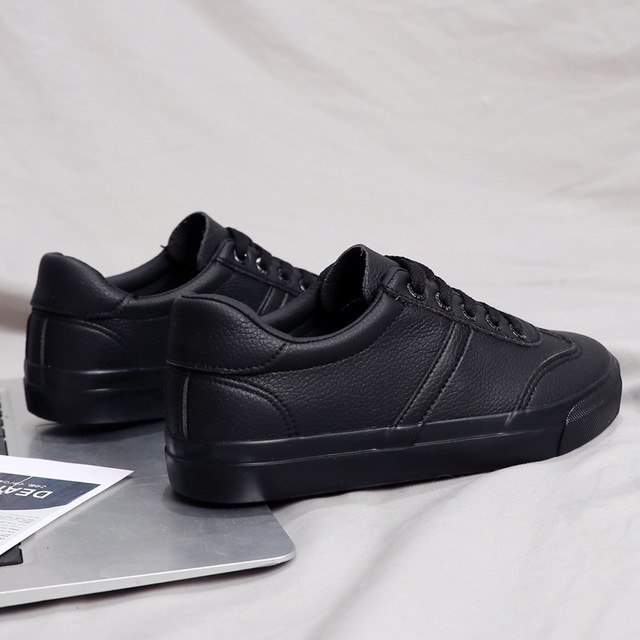 2022 Men Women casual Shoes Low Cut White Black Skateboarding Classic chaussure homme femme Trainers sports Sneakers
2022 Men Women casual Shoes Low Cut White Black Skateboarding Classic chaussure homme femme Trainers sports Sneakers