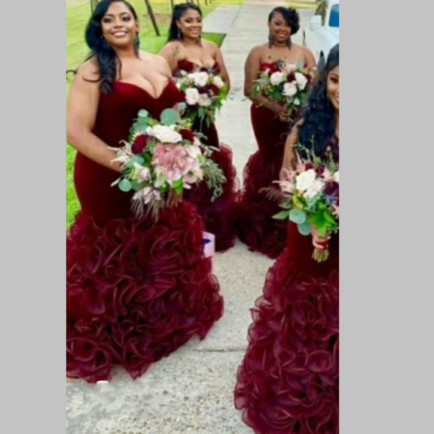 2021 Veet Bury Bridesmaid Dresses Sweetheart Ruched Ruffles Mermaid Plus Size Maid of Honor Dress Country Wedding Party Gowns Lace Up