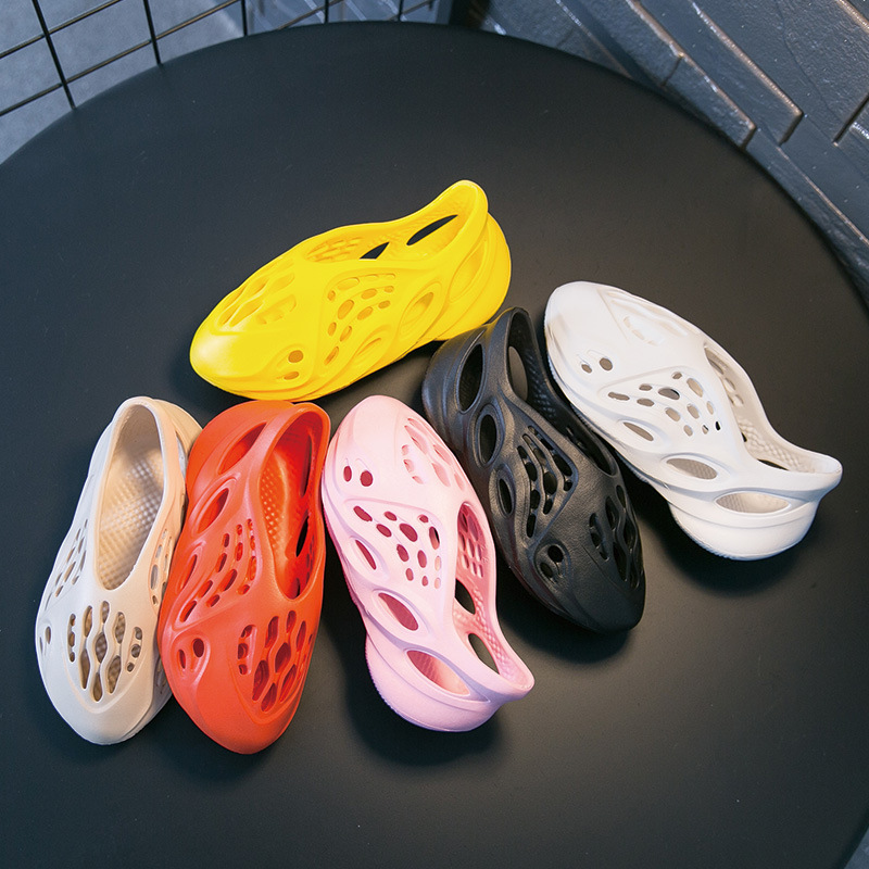 Kids Toddler Running Shoes Foam Slide Slippers Runner RNNR Slides Sandals Boots Yeezies Triple Black Vermillion Red White Outdoor Sports Casual Sneakers Trainers, Fill postage
Kids Toddler Running Shoes Foam Slide Slippers Runner RNNR Slides Sandals Boots Yeezies Triple Black Vermillion Red White Outdoor Sports Casual Sneakers Trainers, Fill postage