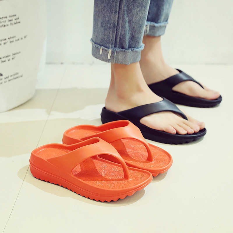 Lovers Flip Flops Summer Soft-soled Beach Shoes Muffins Fashion Thick-soled Wedges Outside Wear Sandals women slippers 210611