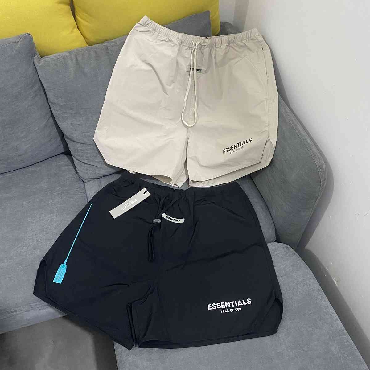 Trendy Fear of God OS European and American Popular Brand Fog Tooling Drawstring Pants Nylon Lightweight Breathable Khaki Shorts, Khaki (pharaoh recommended color)
Trendy Fear of God OS European and American Popular Brand Fog Tooling Drawstring Pants Nylon Lightweight Breathable Khaki Shorts, Khaki (pharaoh recommended color)