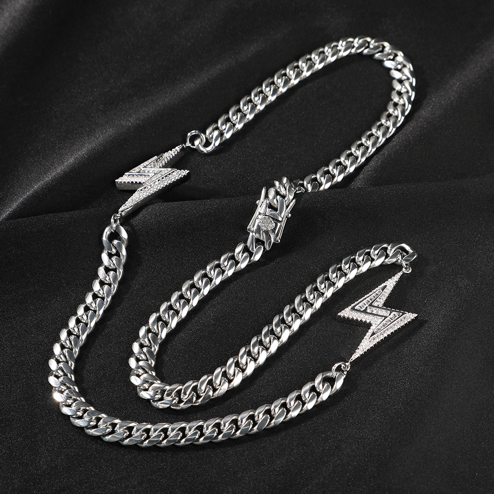 Miami Cuban Link Chain Necklace Men Hip Hop Jewelry Gold Silver Necklaces Stainless Steel Lightning Necklace
Miami Cuban Link Chain Necklace Men Hip Hop Jewelry Gold Silver Necklaces Stainless Steel Lightning Necklace