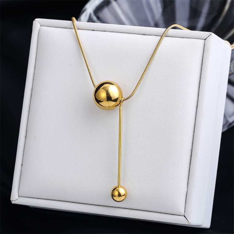 Pendant Necklaces Double Layer Ball Necklace Niche Ins Hip Hop Sweater Chain Street Cool Fashion Trend Creative Design Clavicle, Silver
Pendant Necklaces Double Layer Ball Necklace Niche Ins Hip Hop Sweater Chain Street Cool Fashion Trend Creative Design Clavicle, Silver