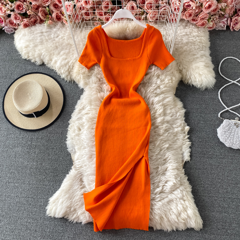 2021 new design women's square collar short sleeve solid color knitted bodycon tunic vent jag sexy midi dress, Blue
2021 new design women's square collar short sleeve solid color knitted bodycon tunic vent jag sexy midi dress, Blue